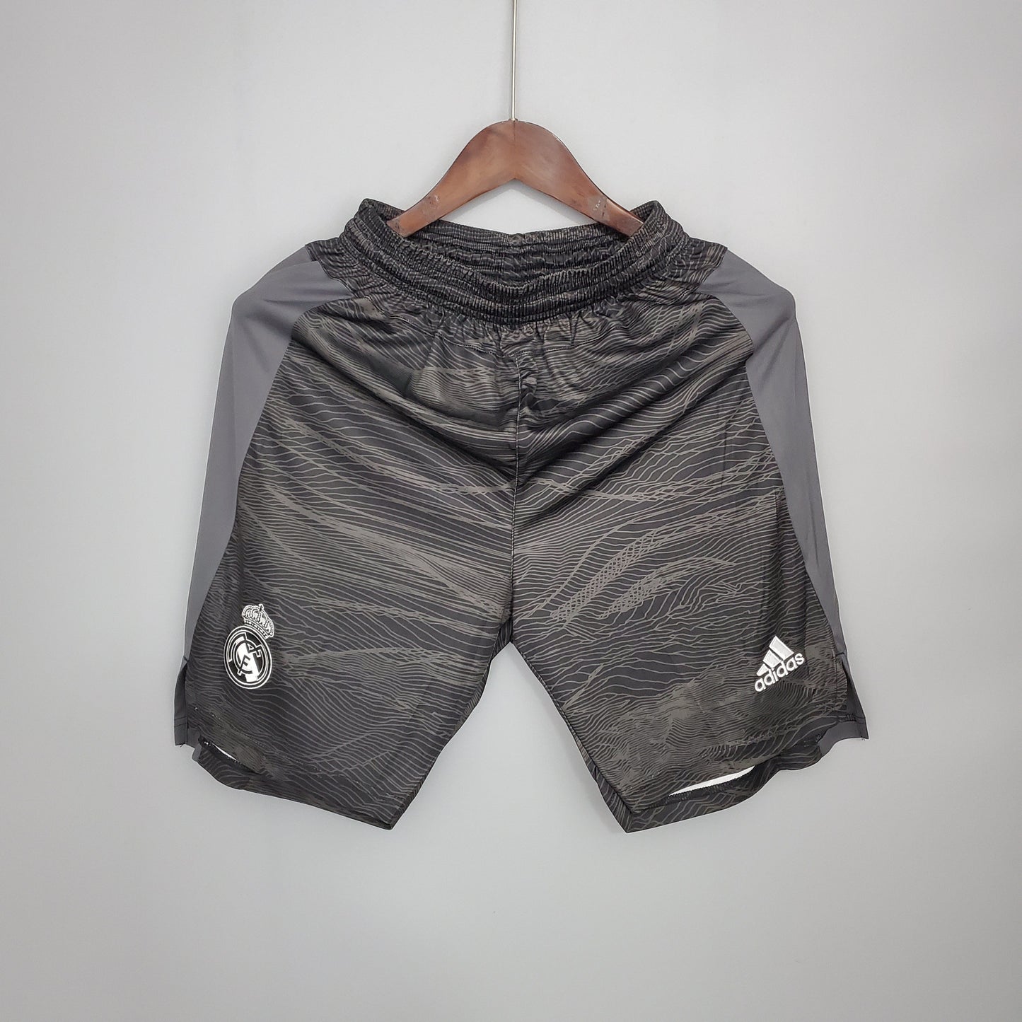 Real Madrid Goalkeeper Shorts 21/22